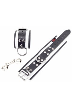 Wrist Restraints / The Red Leather Colour Handcuffs