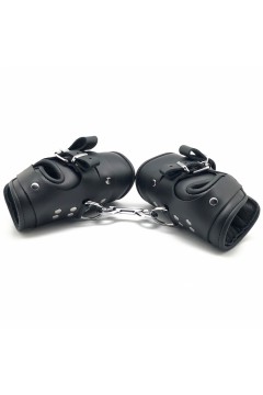 Suspension / The Red Deluxe leather suspension cuff