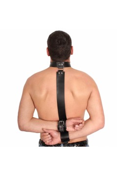 Suspension / The Red Bondage collar - Leather hands