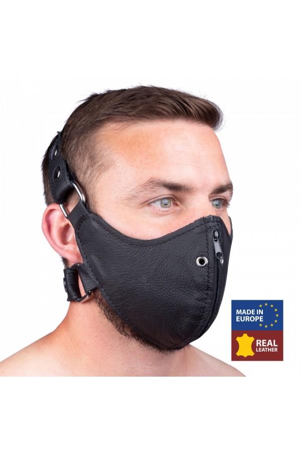 Hoods / The Red Leather mask with zip