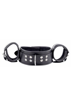 Suspension / The Red Restraint Cuffs Neck / Leather Hands