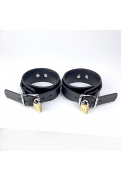 Ankle restraints / Ru88er Lockable rubber ankle cuff