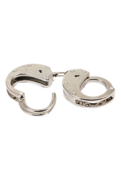 Wrist Restraints / Clejuso No. 13 Handcuffs